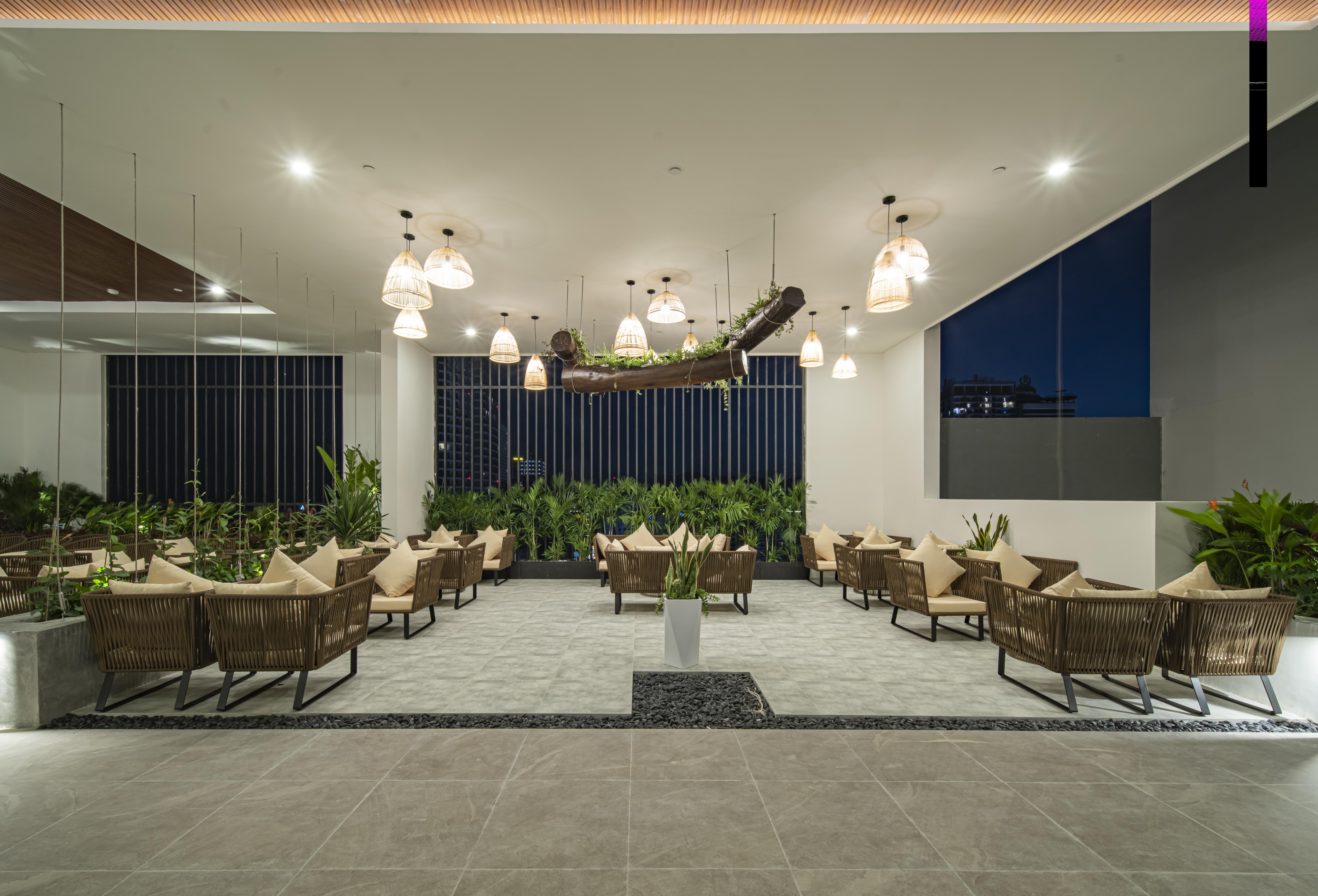 Potique Hotel Nha Trang Exterior photo
