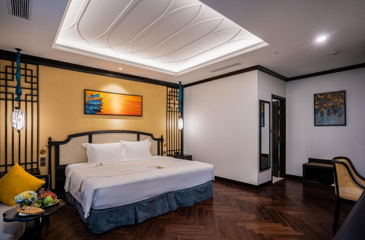 Potique Hotel Nha Trang Exterior photo